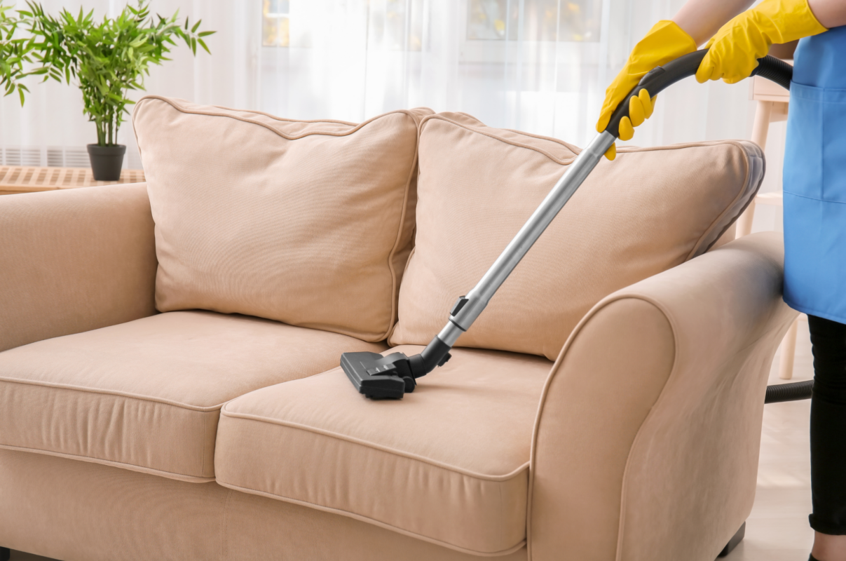 2 mẹo giúp sofa vải tránh ố bẩn, nấm mốc